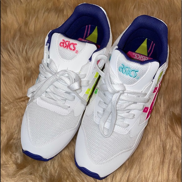 Asics GelSaga - Picture 2 of 10